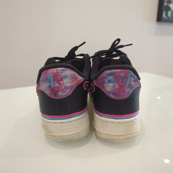 Air Force 1 '07 LV8 Sport 'South Beach' US10 - Picture 4 of 11